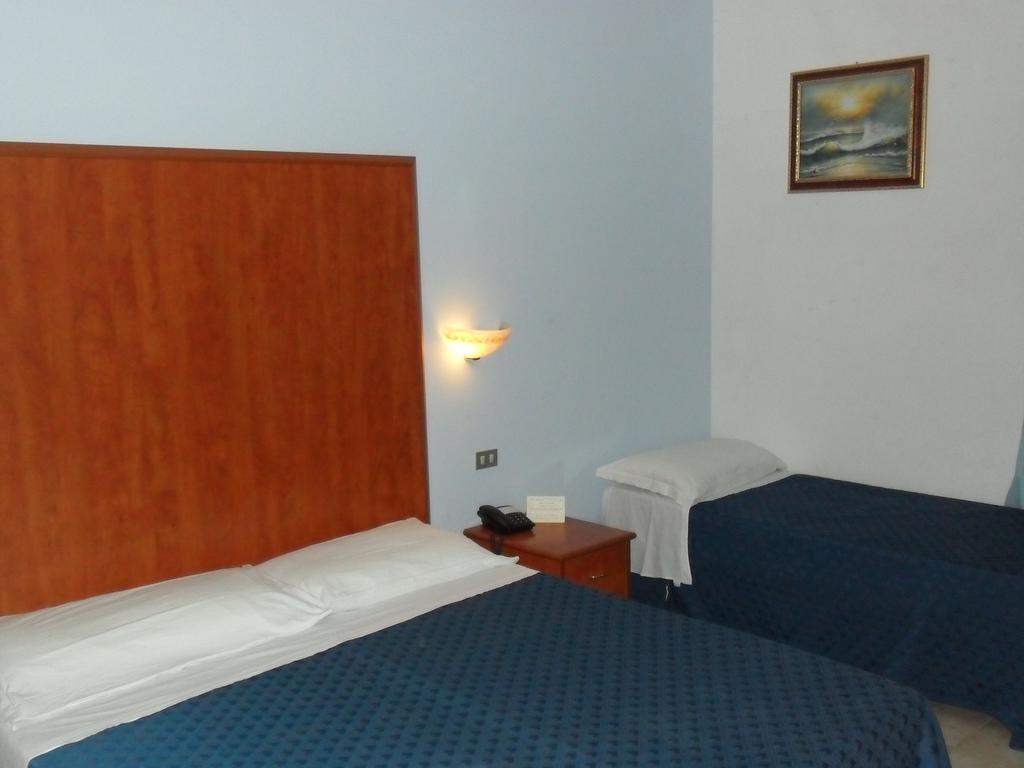 Hotel Magnolia Vieste Chambre photo